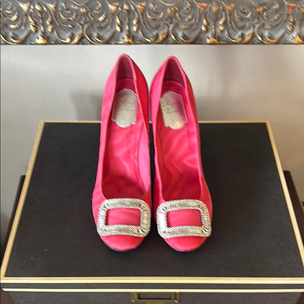 Roger Vivier Pink Open Toe Heels with Silver Buckle and rhinestones size 10.5/11